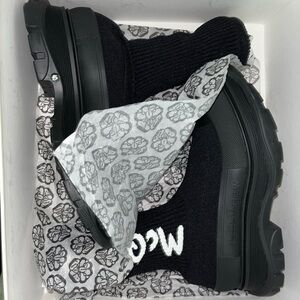 Alexander McQueen new in box shoes slip one